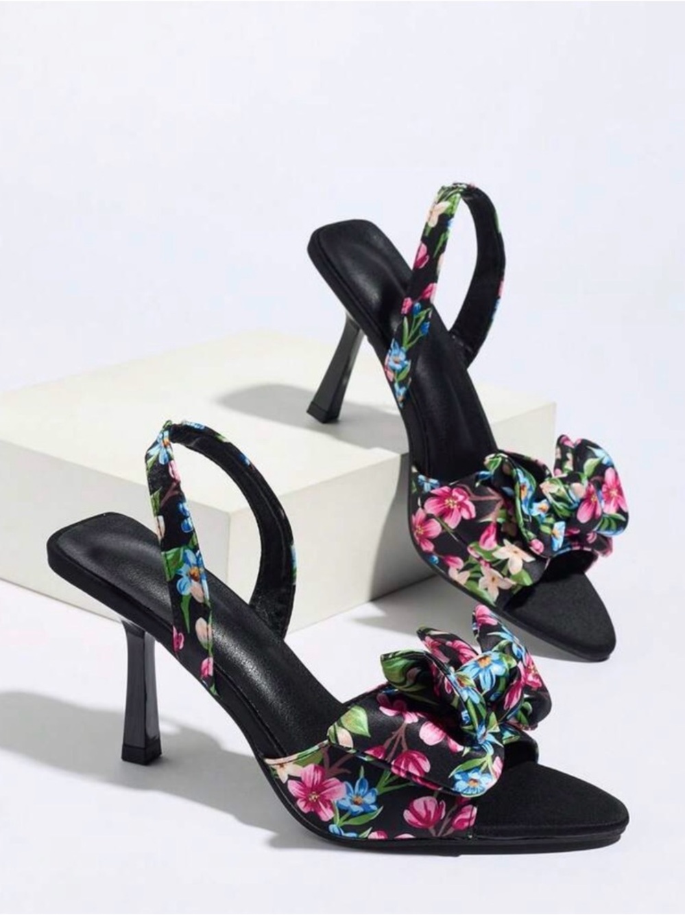 Floral Bow Slingback Heels Size 9.5 Open Toe Dress Sandals